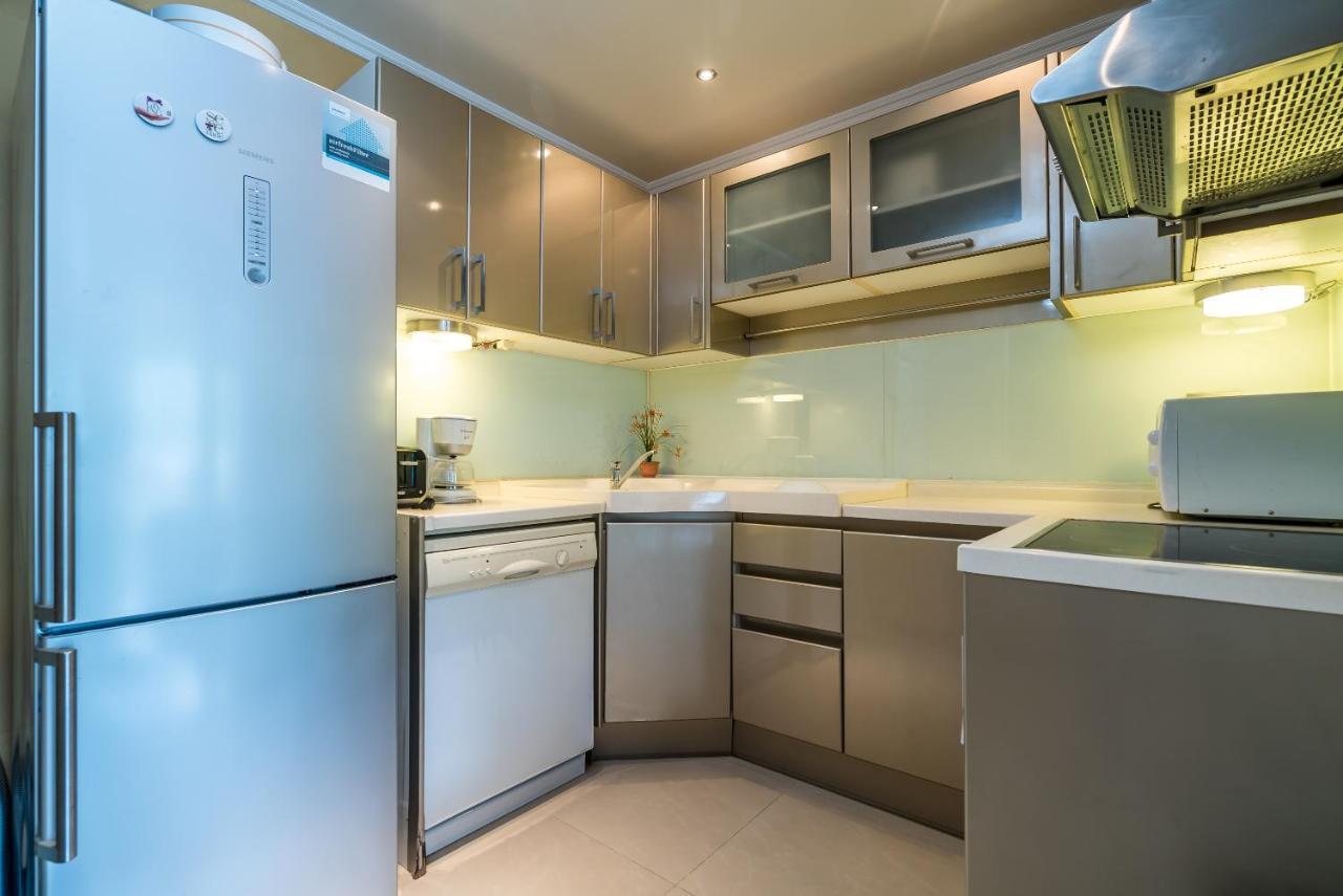 Patong Tower Apartment By Lofty Exterior foto